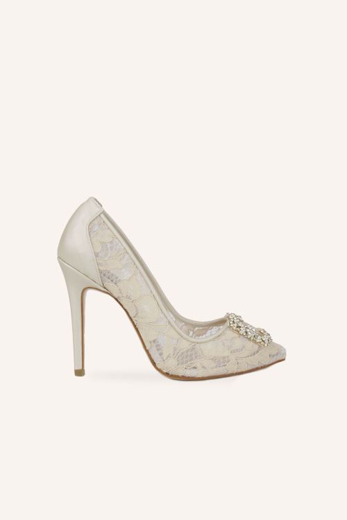 Tokalı Yüksek Topuklu Ayakkabı